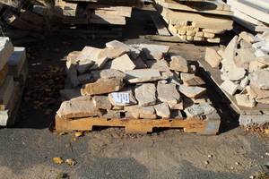 Lot of (1 Pallet) Sandy Creek Thin Veneer Flats and Corners