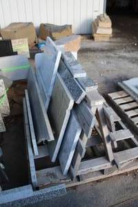 Lot of (1 Pallet) Granite Slab Remnants