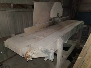 Thin Veneer Saw