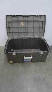 Sterilite Tote With Wheels