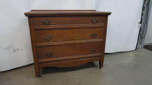 Antique Oak 3 Drawer Dresser