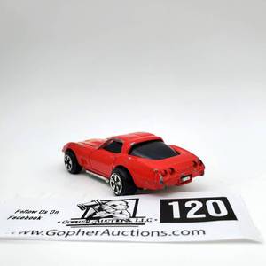 lot 120 image: VINTAGE 1979 KIDCO RED VETTE CORVETTE STINGRAY DIECAST CAR