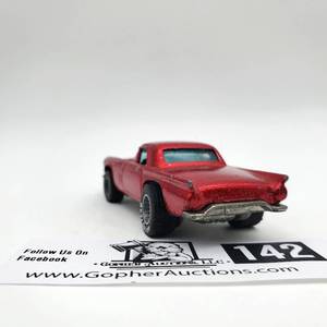 lot 142 image: Vintage Rare 1983 Hot Wheels 57 T-Bird (With Date Errors)