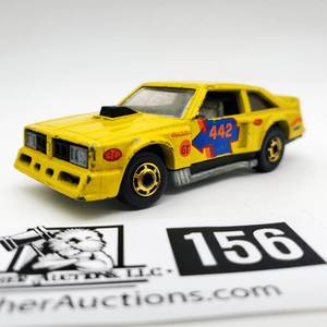 lot 156 image: Vintage 1980 Hot Wheels Flat Out 442