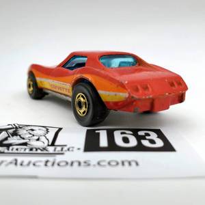 lot 163 image: Vintage 1982 Hot Wheels Corvette Stingray - Gold Hot Ones (McDonalds Happy Meal)