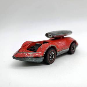 lot 186 image: Redline Hotwheels Red 1973 Rocket Bye Baby