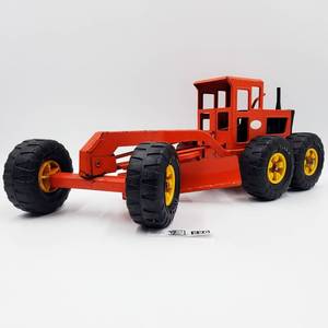 lot 226 image: Vintage 1970s Tonka Orange Road Grader Vintage Pressed Steel Toy
