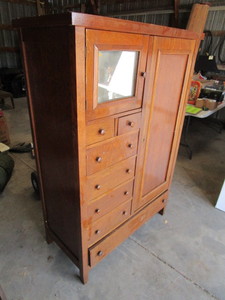 lot 2 image: Vintage Armoire 42x20x62