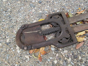 lot 61 image: Vintage De-Horner