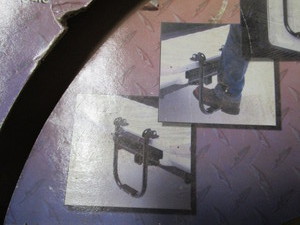 lot 73 image: Tailgate Step