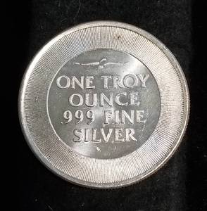 1 TROY OZ. .999 FINE SILVER EAGLE WITH BELL DESIGN
