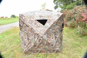 lot 8 image: VIPER 4P GROUND BLIND