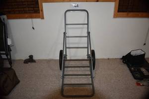 lot 44 image: Guide Gear Deer Cart