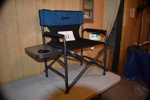 lot 57 image: Guide Gear Directors Camp Chair