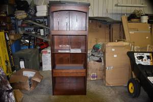 lot 92 image: CASTLECREEK Gun Concealment Bookcase