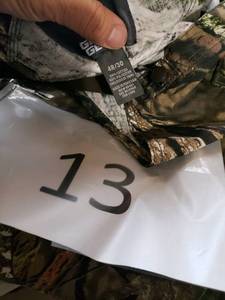 lot 13 image: Mossy Oak CountryGUIDE GEAR RIPSTOP CAMO BIB