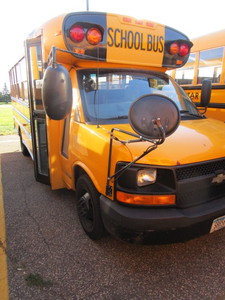 lot 636 image: BLUEBIRD 29 PASSENGER SCHOOL BUS