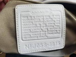 Designer Coach Leather Handbag - Ivory