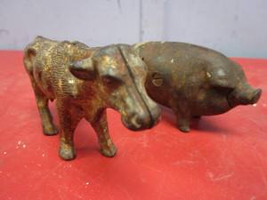 lot 235 image: VINTAGE CAST-IRON ANIMAL COIN BANKS