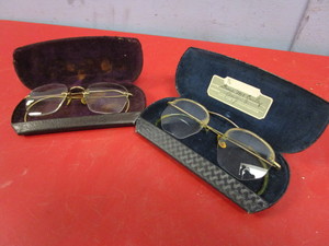 lot 242 image: VINTAGE EYEGLASSES, WITH CASES