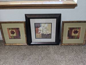 lot 107 image: Trio of Framed Floral Wall Art Prints