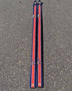 lot 201 image: Collectible K2 Coors Skis