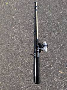 lot 209 image: Okuma Tundra Spin Combo 10 Fishing Rod