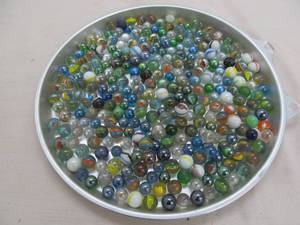 lot 11 image: Marbles