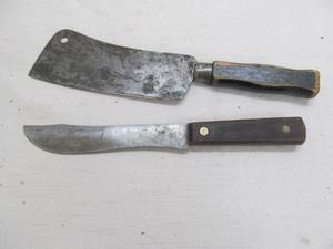 lot 59 image: Vintage Meat knives