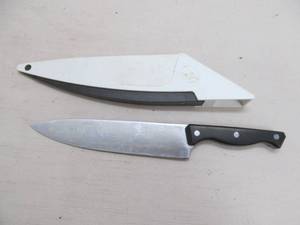 lot 62 image: Pampered chef knife