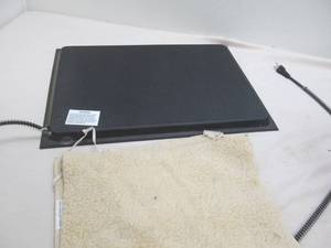 lot 77 image: Heated pet mat