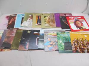 lot 83 image: Assortment of records