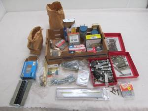 lot 109 image: Hardware