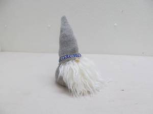 lot 133 image: Gnome