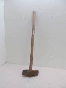 lot 157 image: Vintage sledge