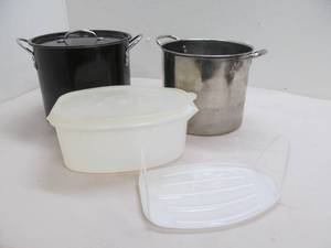 lot 179 image: stock pots