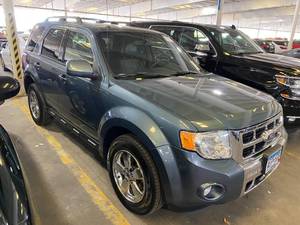 lot 1 image: 2011 Ford Escape Limited 4x4