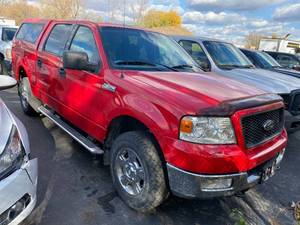 lot 18 image: 2004 Ford F-150 XLT 4x4