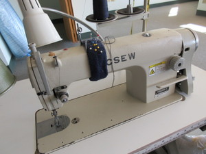 lot 401 image: TAC SEW COMMERCIAL SEWING MACHINE WITH INDUSTRIAL SEWING TABLE