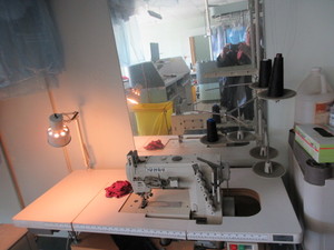 lot 404 image: COMMERCIAL SEWING TABLE WITH INDUSTRIAL SEWING TABLE