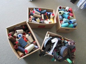 lot 407 image: BOXES AND BOXES OF THREAD AND A BOX ZIPPERS