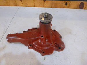 lot 8 image: Water Pump