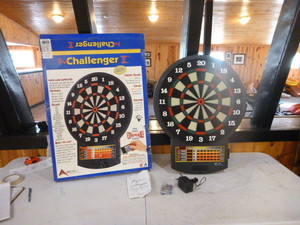 lot 14 image: Bbacus Pro Challenger II Electronic Dart Board