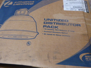 lot 33 image: Lithonia Lighting