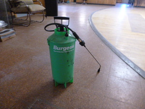 lot 64 image: Burgess Yard and Garden Tank Sprayer