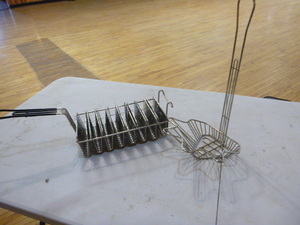 lot 80 image: Taco Fryer Baskets