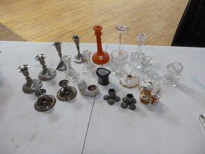 lot 93 image: Lot of Candle Holders