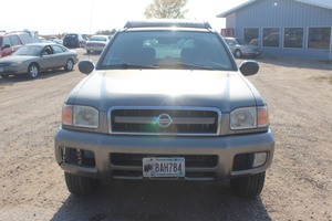 2004 Nissan Pathfinder LE 4x4 - 1 Owner
