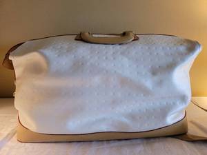 lot 16 image: Arcadia toteovernight bag (New w tags)