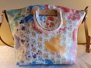lot 17 image: Dooney and Bourke Handbag- Unique Paint Splatter